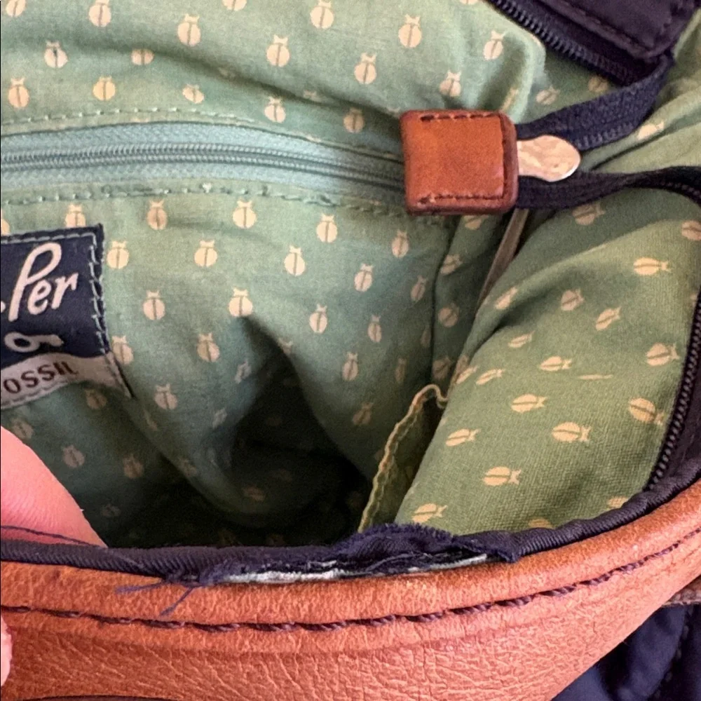 Fossil Key-per Navy Quilted Fabric and Leather Shoulder Bag